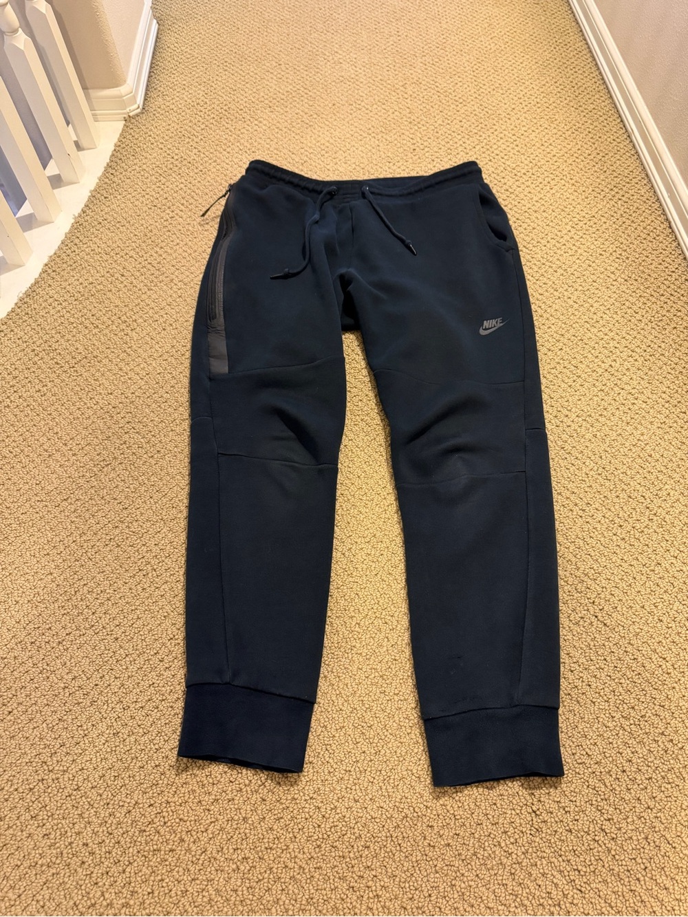 Nike Tech Fleece Workout Training Casual Sweatpants Black (Men’s Size Large)